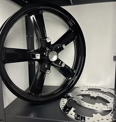 $649 • Buy Harley MUSCLE FRONT Wheel 2009 -17  CUSTOM BLACK  VROD VRSCF OEM MAG (Exchange)