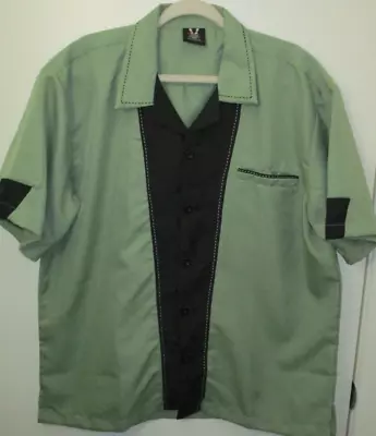 Hilton Men's Olive Green & Black Button Front Retro Bowling Shirt L • $23.96