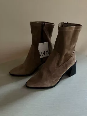 NEW Zara Womens Booties Tan Suede Geometric Block Heeled Ankle Boot  US 6  EU 36 • $74.99