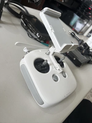 $150 • Buy Dji Phantom 3 Controller