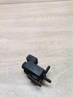 $44.01 • Buy 1742712 BMW 3 5 7 Series 72234100 Vacuum Pump Solenoid Control Valve Unit Genui