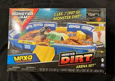 Monster Jam Dirt Arena Playset With 2lbs Of Monster Dirt & 1:64 Monster Truck • $39.95