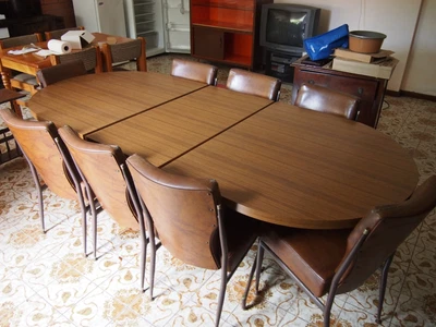 $150 • Buy Extendable Dining Table With Matching 8 Chair Set 