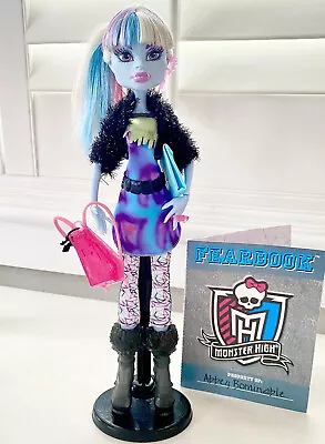 Monster High PICTURE DAY Abbey Bominable / COMPLETE / Displayed Only • $40