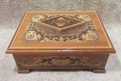 Vintage Musical Jewelry Box Made In Italy -Works But Plays Slow -SEE PICS!! • $17.95