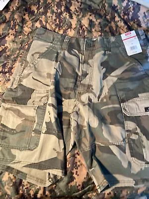 Mens Camo Shorts Size 34- New With Tag- Priced To Sell Fast!!! • $12