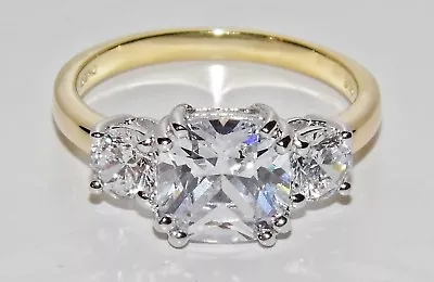 £25 • Buy 9CT GOLD & SILVER MEGHAN MARKLE 3 STONE ENGAGEMENT RING Size P Simulated Diamond