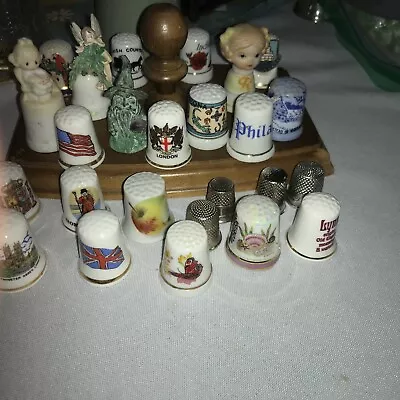 Vtg. Thimbles Lot Of 25 Pcs Travel Domestic & Abroad Porcelain & Metal + Stand • $59.99