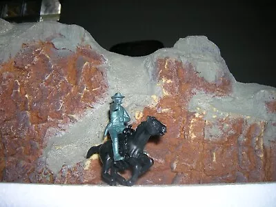 Marx 60mm MOUNTED CAVALRY & MARX RUNNING HORSE VINTAGE 1956 RIN TIN TIN APACHE • $18.99