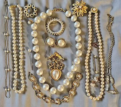 Huge Vintage Faux Pearl Jewelry Lot Signed Napier Necklace Brooch Earrings 15pcs • $17.50