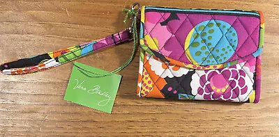 NWT Vera Bradley Super Smart Wristlet Wallet Va Va Bloom Pattern • $25