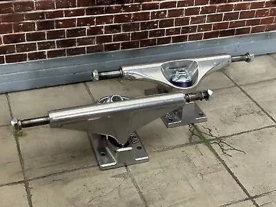 NEW! Venture 5.6 Hi Skateboard Trucks - 8.25  Axles • $40