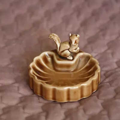 WADE Ceramic Ashtray Trinket Vintage 8cm Brown Squirrel Paper Clip Dish Ornament • £10