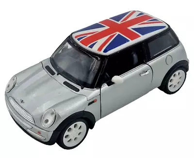 Mini Cooper Model Scale 1:24 Silver With Pull-Back-Forward-Motion Model SS6711 • £9.99