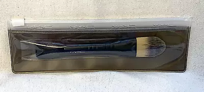 £17.99 • Buy MAC COSMETICS Dual-Ended Foundation Brush New