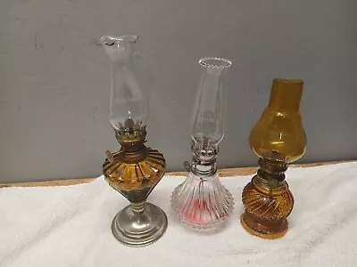 3 Vintage Miniature Oil Lamps Amber / Clear Farmslite Honkong  • $19.99