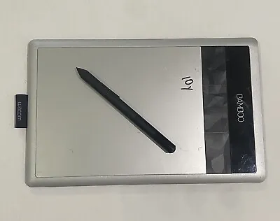 Wacom Bamboo Touch (CTH-470) Digital Drawing Tablet With Stylus Untested No Cabl • $21.73