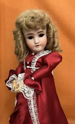 Antique 25  German Bisque Head Doll S&H Heinrich Handwerck On Org Marked Body • $24.99