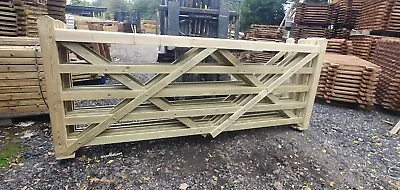 Wooden Diamond Braced 5 Bar Wood Field Farm Gate 10ft  • £190