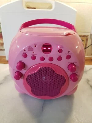 £20 • Buy Ladies/Girls  Pink CD Player/Karaoke  Sytem Microphone Not Included  H18cm 