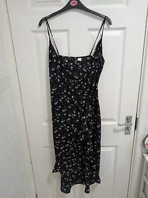 H&M Black W/ Blue Flowers Wrap Dress Size 10 Summer Holiday • £5