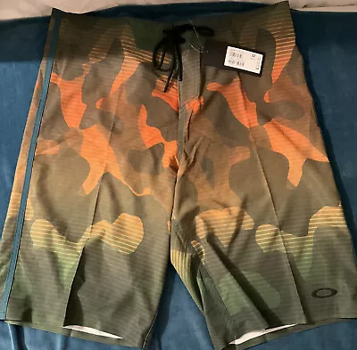 Oakley Bundoran Biscuit Camo Board Shorts - NWT Mens 32 Camo • $25