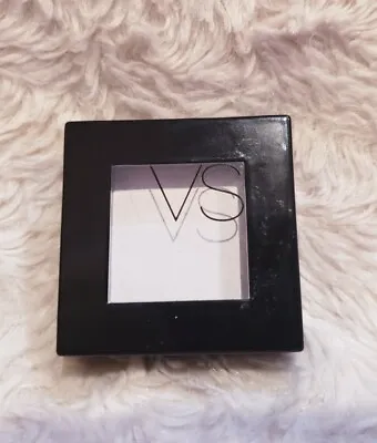 VICTORIA'S SECRET Very Sexy Silky Eye Shadow Velvet Powder SNOW .1 Oz 3 G NWOB • $25.99