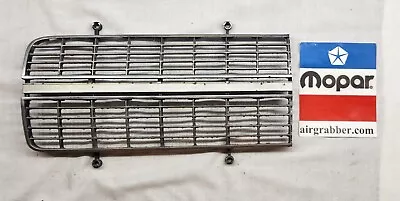 1971 1972 Charger Concealed Hideaway Headlight Center Grille Left 3574033 • $279.99