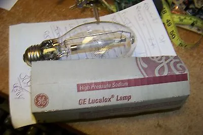New GE 13252 - LU150/MED - 150 Watt High Pressure Sodium Light Bulb • $8.99