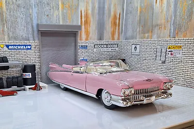 1959 CADILLAC ELDORADO BIARRITZ - Pink  1:18 Scale Model Car Deluxe Range • £49.99