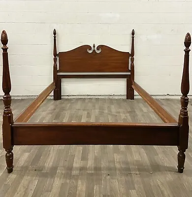 Vintage Convertible Queen Or Full Size Low Four Poster Pediment Bed • $1149