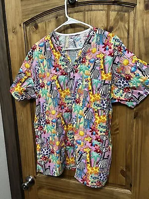 Peaches Uniforms Scrub Top Zebra Giraffe Birds Multicolor Vet Nurse Size L • $14.97