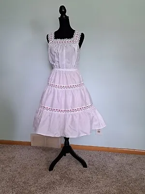 Square Dance Dress White With Red Trim Woman's Small • $25