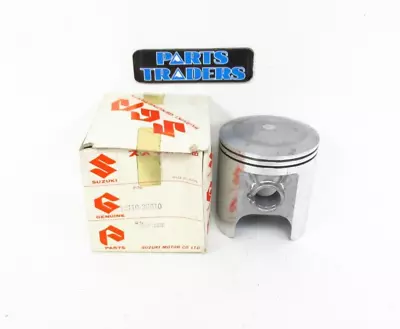 NOS Genuine Suzuki Piston Standard (STD) TS250 DS250 TS DS 250 12110-30510 • $59.99