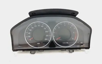 Volvo V70 I LV Instrument Cluster 31343323 2.00 Petrol 120kw 2012 20547211 • $147.43