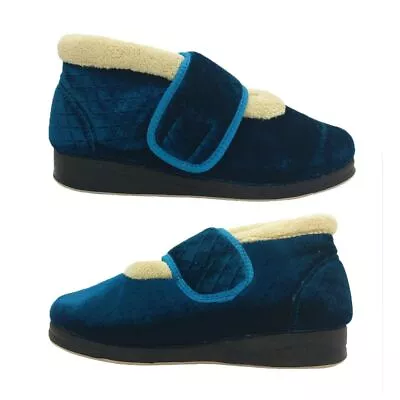 Ladies Shoes Panda Emete Blue Quilet Velvet Slipper Boot Size 6 • $25