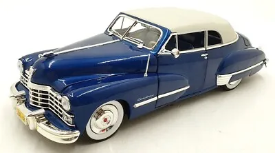 Auto World 1/18 Scale AW274/06 1947 Cadillac Series 62 Soft Top - Blue • £144.99