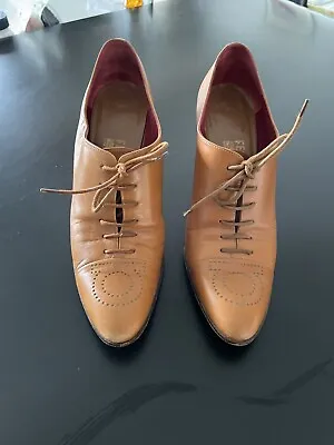 Genuine Salvatore Ferragamo Tan  Italian Leather Ladies Pump Shoes  Size 8.5 • $55