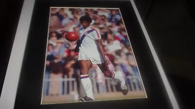 £9.99 • Buy Vince Hiliare Crystal Palace Signed Mounted Picture 9x7 Inches