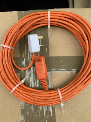 £15 • Buy Flymo Lead 20 Mtr