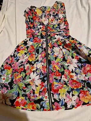 APRICOT  Pretty  Black  Floral   Dress  LADIES DRESS  SIZE M / L ZIP UP FRONT • £2.99