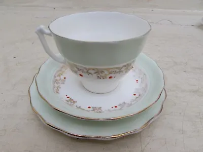 Early Vintage Old Royal Bone China Cup/Saucer/Plate Trio England • £19.95