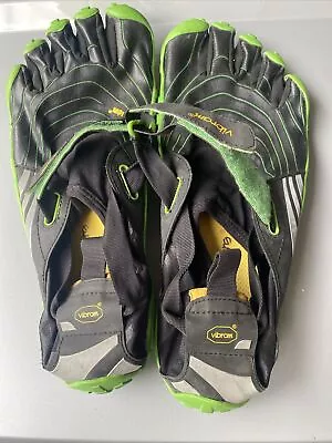 Vibram FiveFingers Sprint Black/Grey/Green Toe Shoes M4582 Size 44 • $24.99