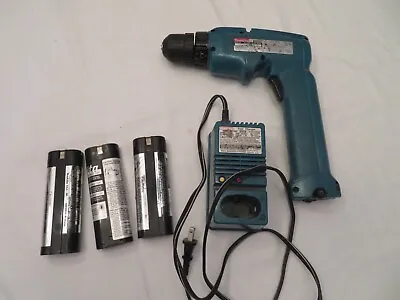 Vintage MAKITA 6095D - Makita Fast Charger DC9700A - (3) 7.2v Batteries • $19.99