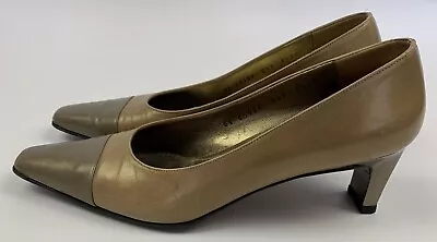 Salvatore Ferragamo Black Gold Cap Toe Heels Pumps Sz 8.5 AA High Quality! • $34.19