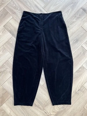 £99 • Buy OSKA Black Cotton Corduroy Balloon Leg Trousers Size 4 - 14/16 Pockets Arty
