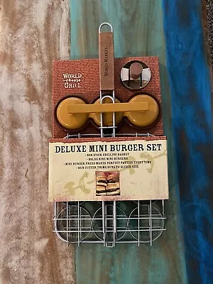 World Market Deluxe Mini Burger Set - NEW • $10