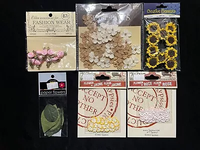 Assorted Flowers And Leaves • $2.99