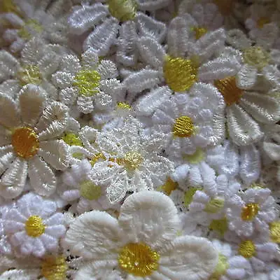 Assorted YELLOW 10-25mm Guipure Lace Daisy Motifs Sew On Flower Appliques • £3.55