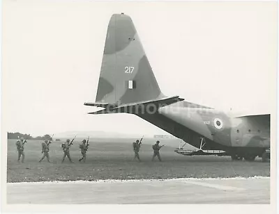 RAF Lockheed Hercules XV217 Large Original Photo BZ983 • £8.99